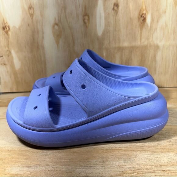 Crocs Classic Crush Periwinkle Sandals Women’s Size 9 - Picture 1 of 8